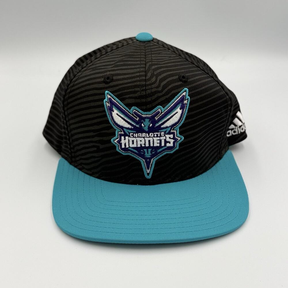 Charlotte Hornets Adidas NBA Wave Snapback Hat Black Teal CHA Basketball Cap